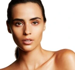 MAC Cosmetics Fix+ Magic Radiance -Marché Cosmétiques Magasin mac cosmetics fix magic radiance brume fixante maquillage pour une peau lumineuse 2