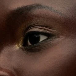 MAC Cosmetics Holiday Squall Goals Eye Shadow Palette X 6 -Marché Cosmétiques Magasin mac cosmetics holiday squall goals eye shadow palette x 6 palette de fards a paupieres 3