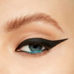 MAC Cosmetics Pro Longwear Fluidline Eye Liner And Brow Gel -Marché Cosmétiques Magasin mac cosmetics pro longwear fluidline eye liner and brow gel eyeliner 2