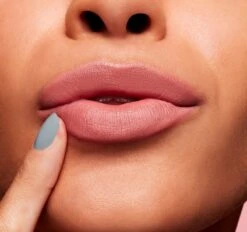 MAC Cosmetics Rethink Pink Matte Lipstick -Marché Cosmétiques Magasin mac cosmetics rethink pink matte lipstick rouge a levres effet mat 4