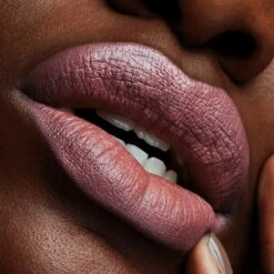 MAC Cosmetics Satin Lipstick -Marché Cosmétiques Magasin mac cosmetics satin lipstick rouge a levres 2