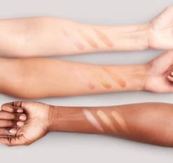 MAC Cosmetics Step Bright Up Extra Dimension Skinfinish Hypnotizing Holiday -Marché Cosmétiques Magasin mac cosmetics step bright up extra dimension skinfinish hypnotizing holiday palette denlumineurs 4