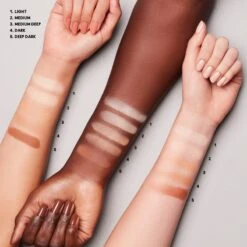 MAC Cosmetics Studio Fix Pro Set + Blur Weightless Loose Powder -Marché Cosmétiques Magasin mac cosmetics studio fix pro set blur weightless loose powder poudre fixatrice matifiante 4