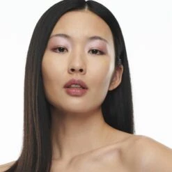 MAC Cosmetics Studio Radiance Serum-Powered Foundation -Marché Cosmétiques Magasin mac cosmetics studio radiance serum powered foundation fond de teint hydratant 3