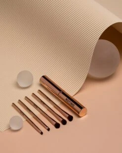 Notino Luxe Collection Eyes & Brow Brush Set 17 Notino Luxe Collection Eyes & Brow Brush Set -Marché Cosmétiques Magasin notino luxe collection eyes brow brush set kit de pinceaux fard a paupieres 8