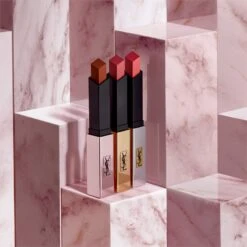 Yves Saint Laurent Rouge Pur Couture The Slim Glow Matte 13 Yves Saint Laurent Rouge Pur Couture The Slim Glow Matte -Marché Cosmétiques Magasin yves saint laurent rouge pur couture the slim glow matte rouge a levres mat hydratant brillance 6