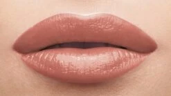 Yves Saint Laurent Rouge Volupté Shine 5 Yves Saint Laurent Rouge Volupté Shine -Marché Cosmétiques Magasin yves saint laurent rouge volupte shine rouge a levres hydratant 2